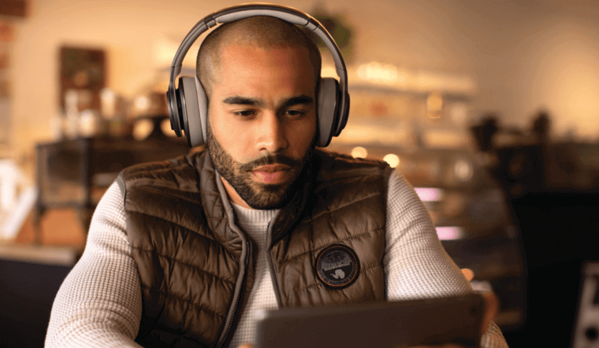 bluetooth-noise-cancelling-headphones-e15958592084071